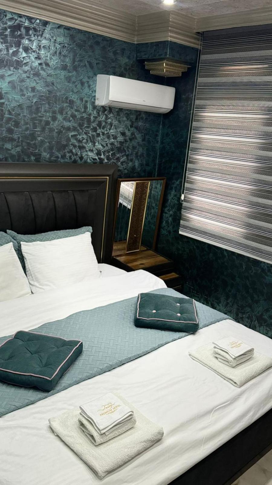 Hotel Premium Pristina Kültér fotó