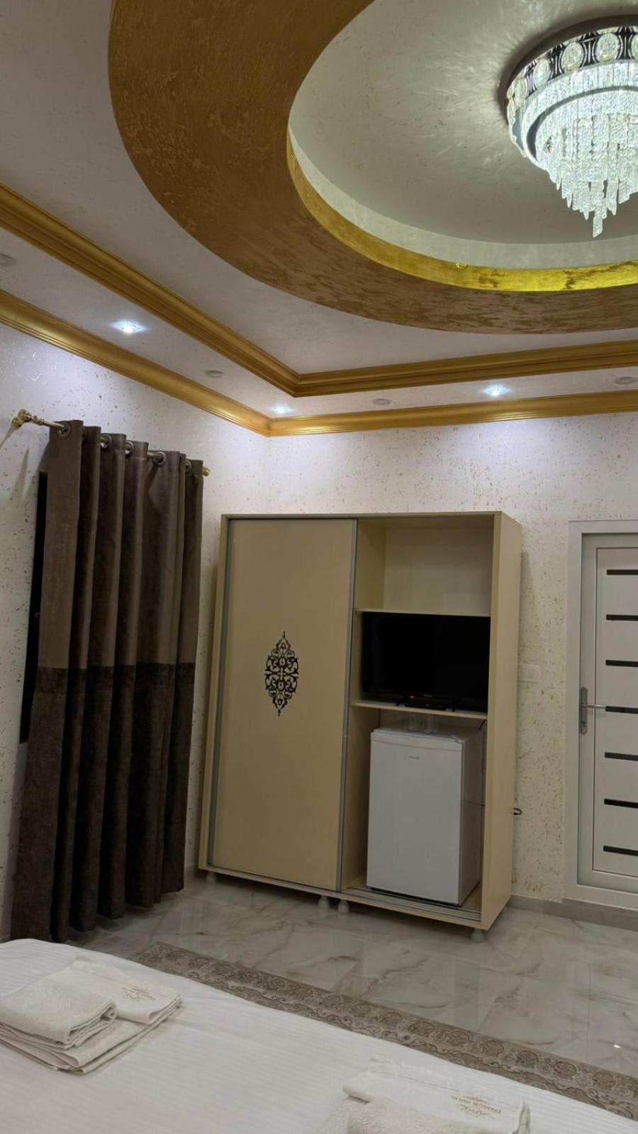 Hotel Premium Pristina Kültér fotó