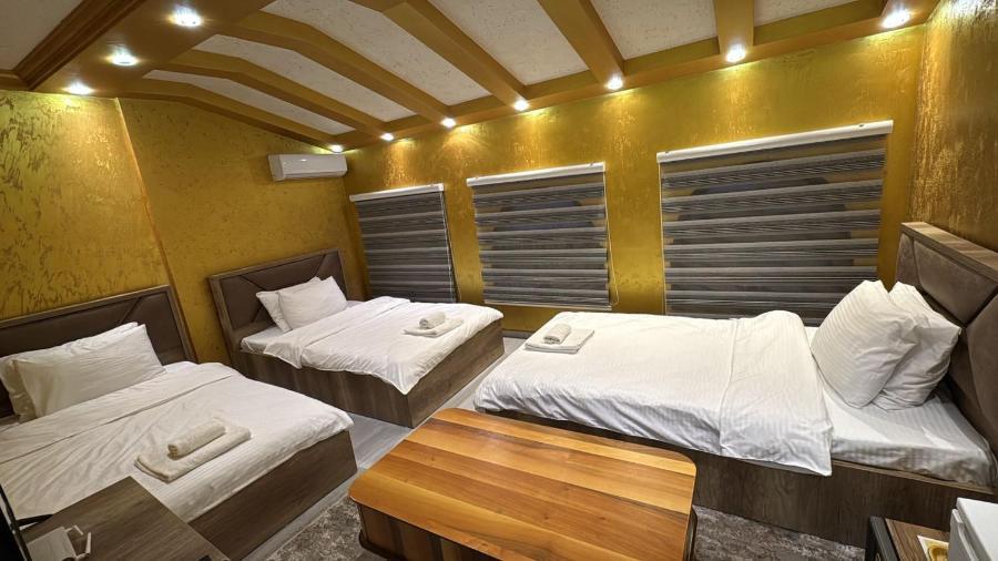 Hotel Premium Pristina Kültér fotó